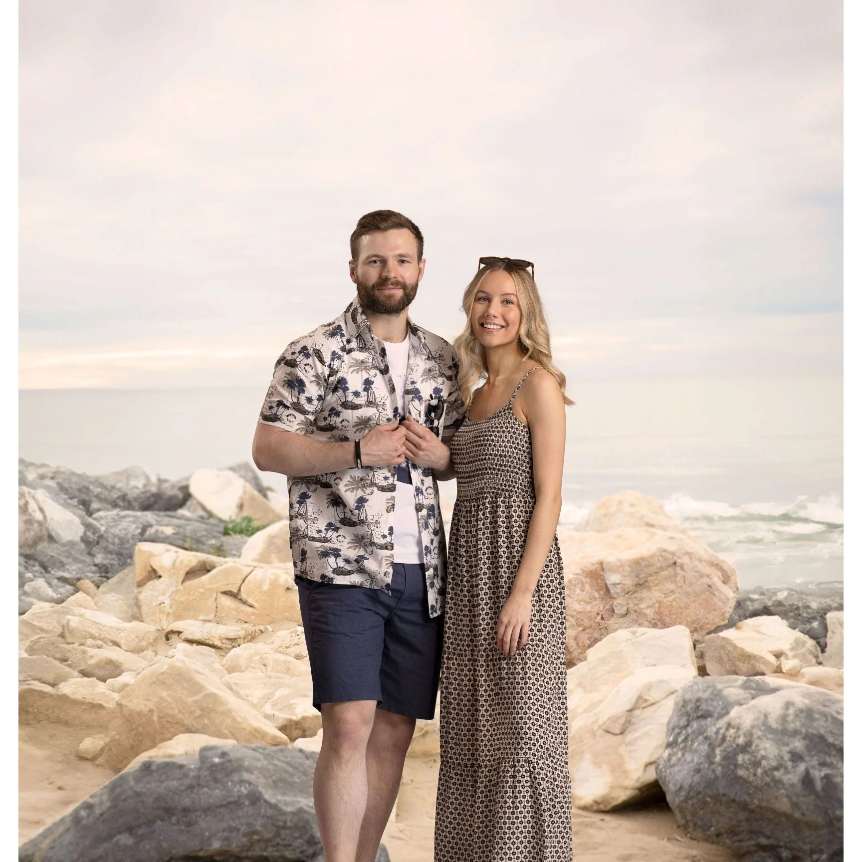 Frantom Mens Casual Shirt in Off White Print - Image 3